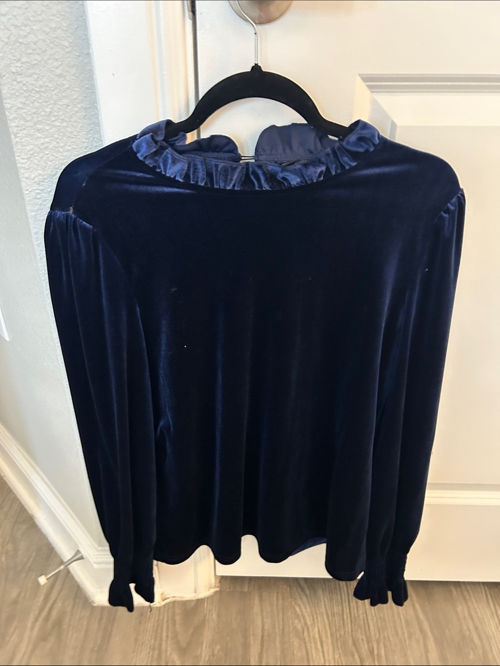SHEIN Deep Blue Velvet Ruffle Top